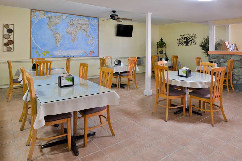 Lamplighter Inn Santa Fe Facilities photo